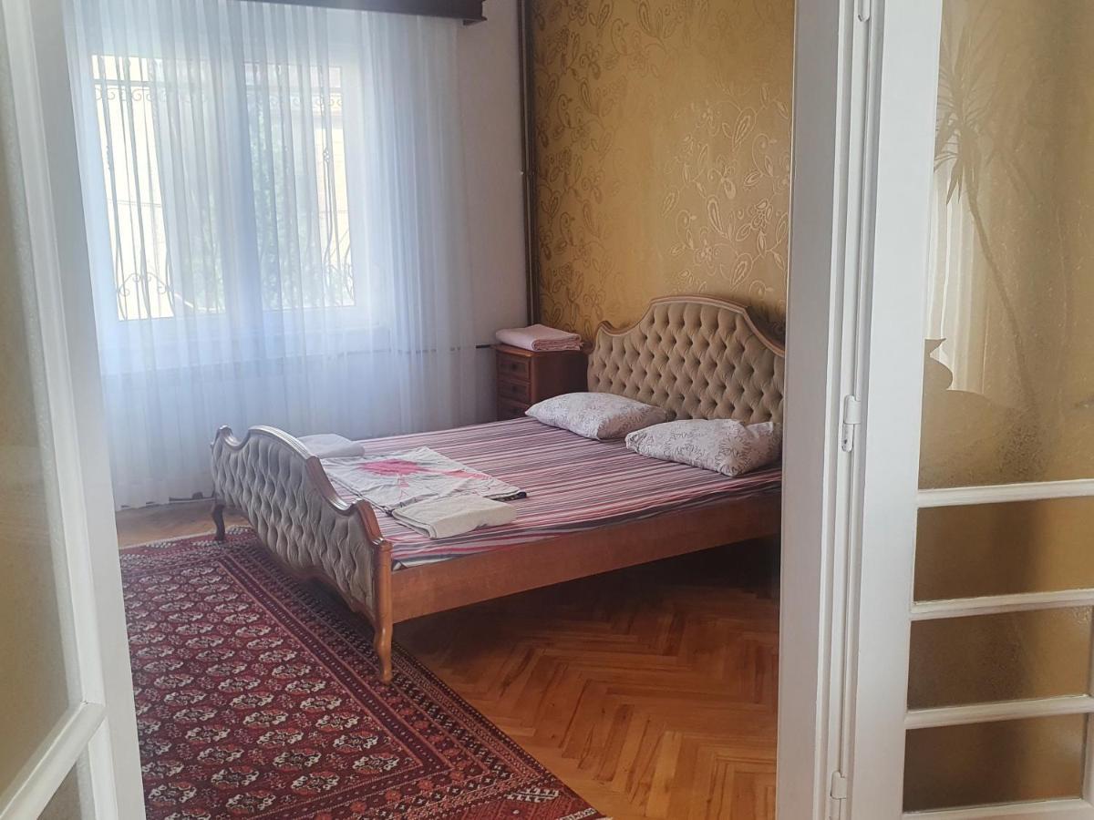 Vijecnica Tuzlaks Apartments Sarajevo Bagian luar foto